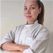 Hola, soy Jessica, cocinera apasionada y amante de la cocina práctica y con corazón.